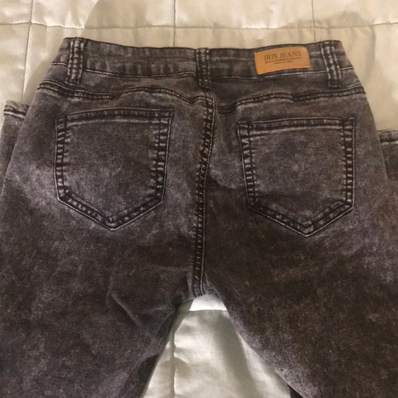 Jeans - Picture 3 of 3